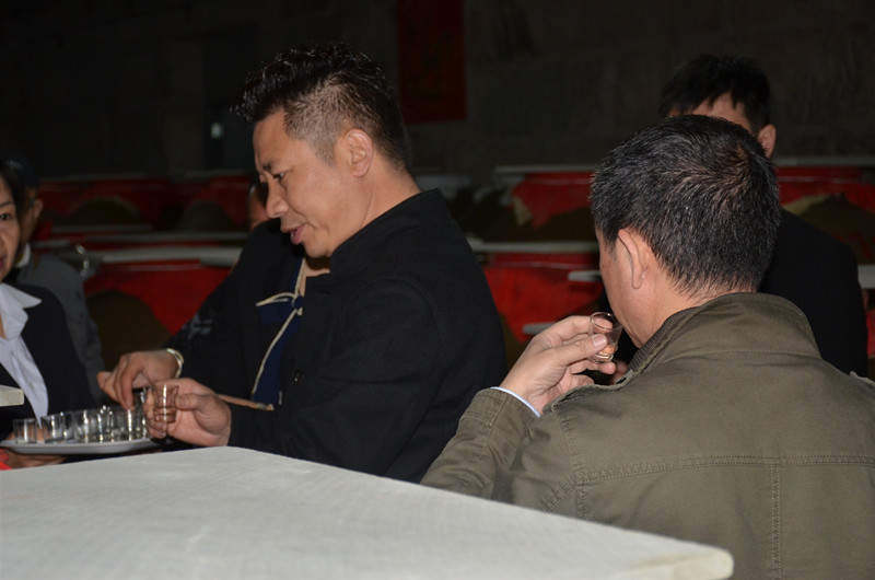 泸州内藏老宅酒业